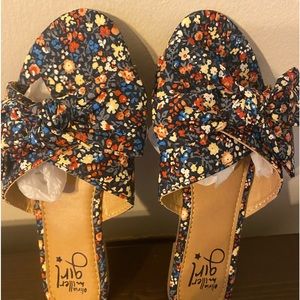 Olivia Miller Girls Fabric Slides